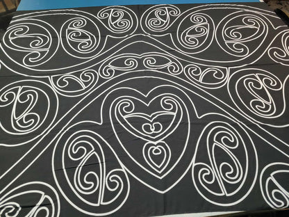 Kotahi māori inspired pareau